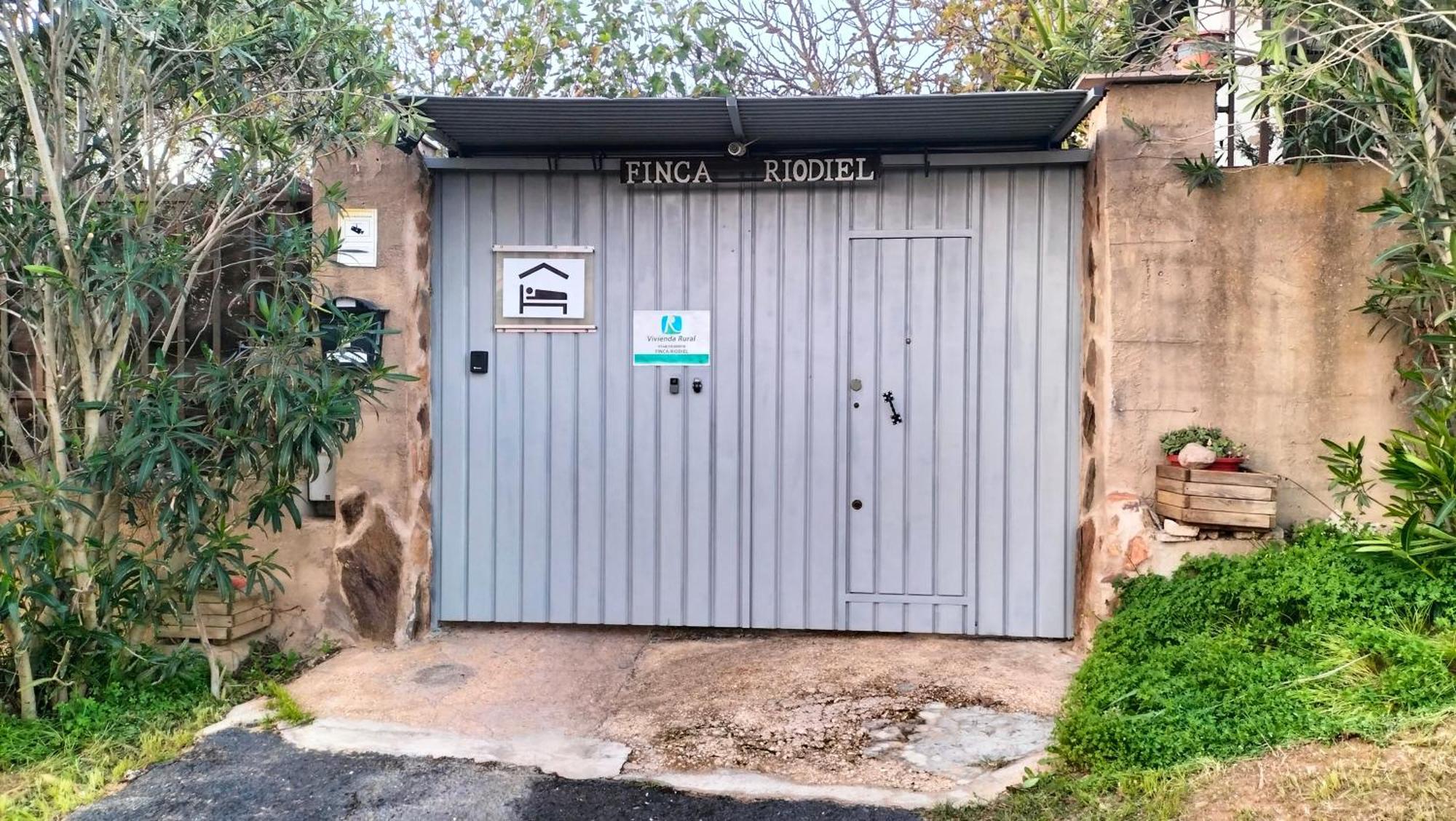 Riodiel Gibraleon